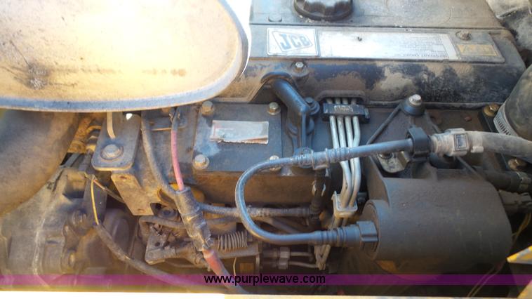 image for item J4655 2005 JCB 520 telehandler