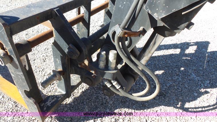 image for item J4655 2005 JCB 520 telehandler