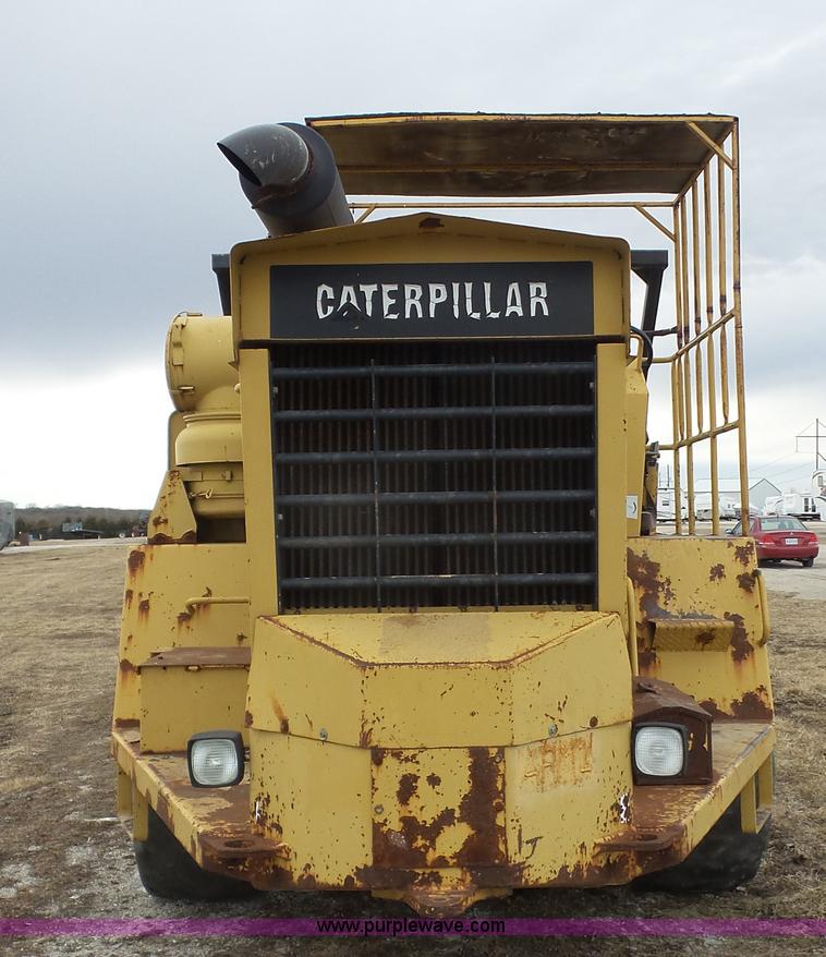 image for item J4675 1992 Caterpillar RR250 reclaimer