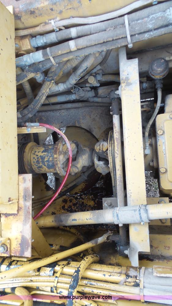 image for item J4675 1992 Caterpillar RR250 reclaimer