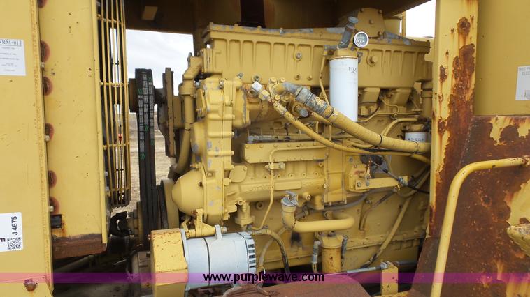 image for item J4675 1992 Caterpillar RR250 reclaimer