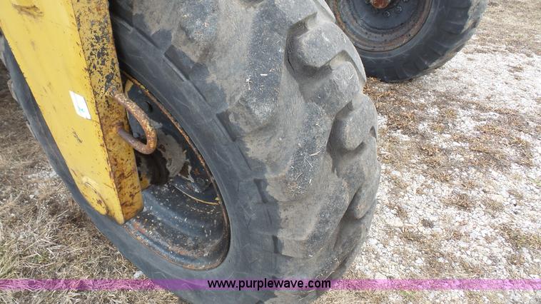 image for item J4675 1992 Caterpillar RR250 reclaimer