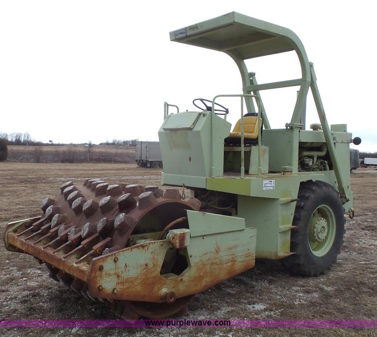 Raygo Rascal soil compactor in Spring Hill, KS | Item J4676 sold ...
