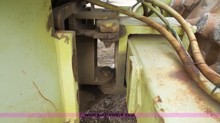 image for item J4676 Raygo Rascal soil compactor