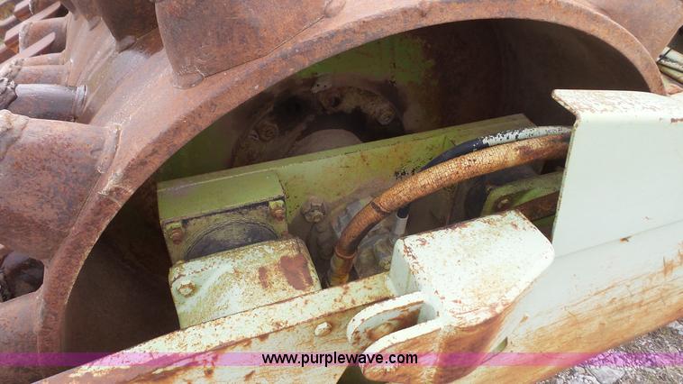 image for item J4676 Raygo Rascal soil compactor