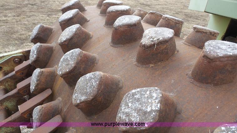 image for item J4676 Raygo Rascal soil compactor