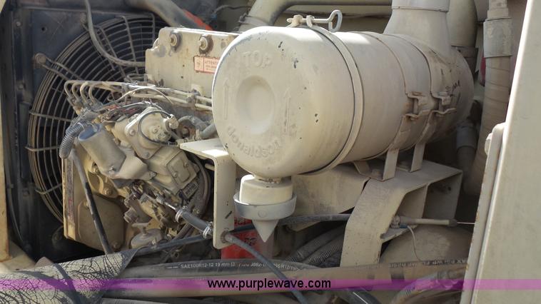 image for item J4677 2000 Ingersoll Rand DD110HF vibratory double drum roller