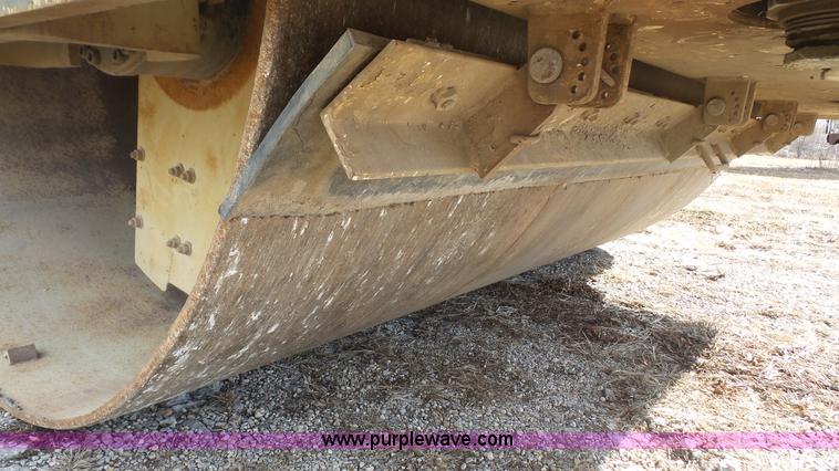 image for item J4677 2000 Ingersoll Rand DD110HF vibratory double drum roller