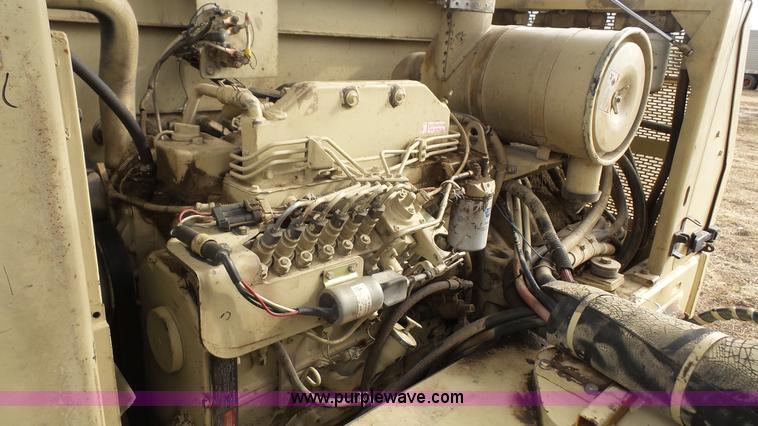 image for item J4679 1999 Ingersoll Rand DD-130 vibratory double drum roller