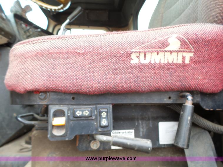 image for item J7660 1980 Freightliner FLC-11564T vacuum truck