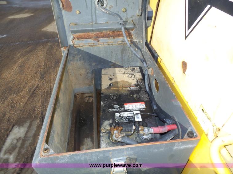 image for item J8809 2000 Komatsu WA450-3MC wheel loader