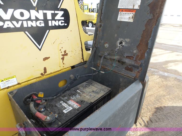 image for item J8809 2000 Komatsu WA450-3MC wheel loader