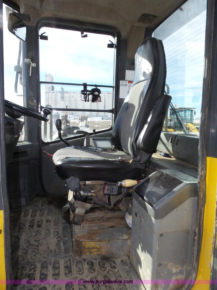 image for item J8809 2000 Komatsu WA450-3MC wheel loader