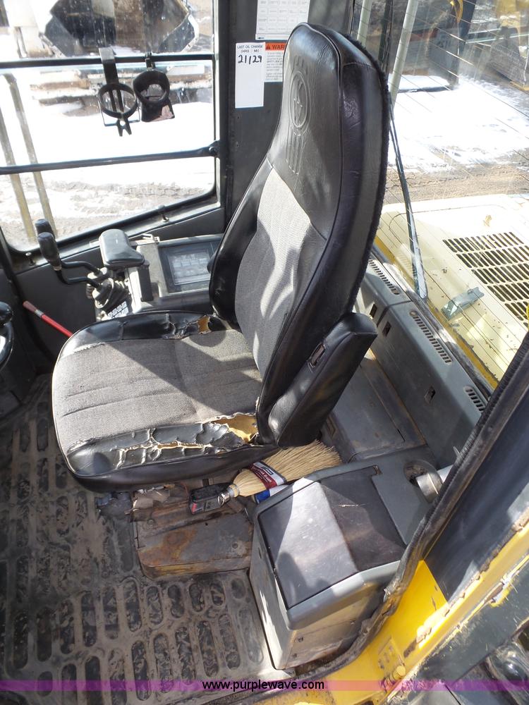 image for item J8809 2000 Komatsu WA450-3MC wheel loader