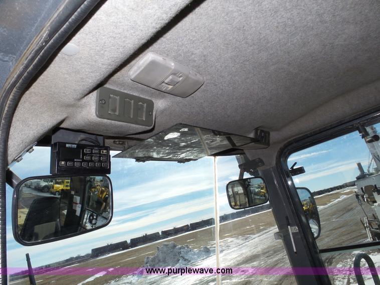 image for item J8809 2000 Komatsu WA450-3MC wheel loader