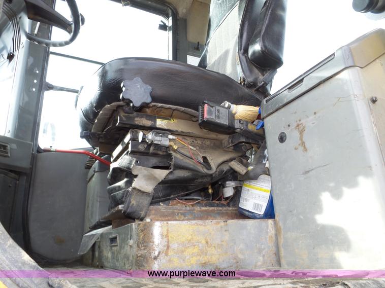 image for item J8809 2000 Komatsu WA450-3MC wheel loader