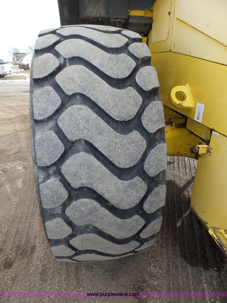 image for item J8809 2000 Komatsu WA450-3MC wheel loader