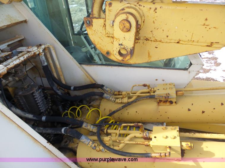 image for item J8811 Drott 1800CC rough terrain crane