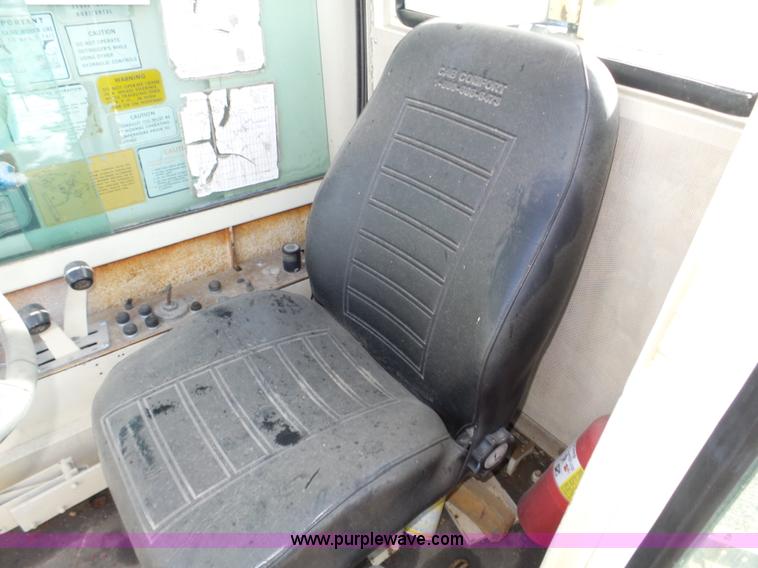 image for item J8811 Drott 1800CC rough terrain crane