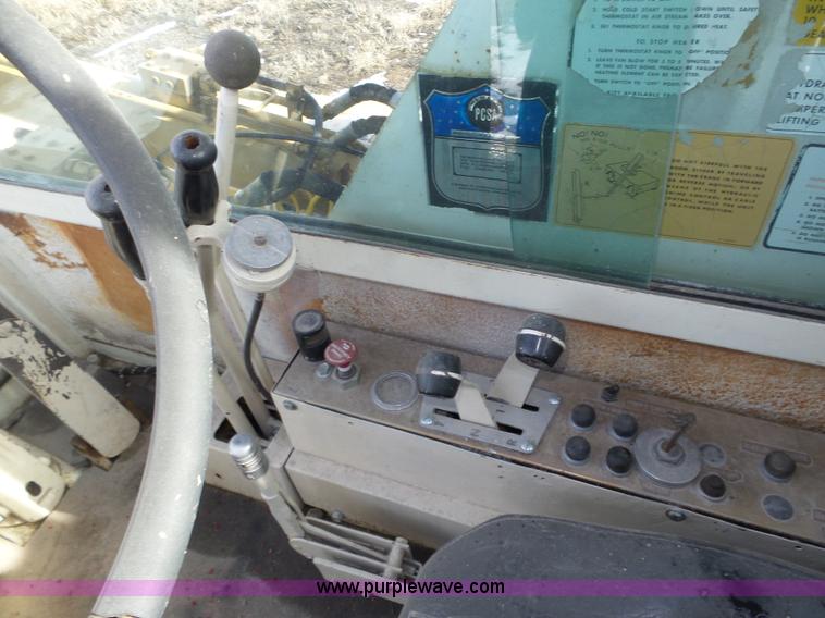 image for item J8811 Drott 1800CC rough terrain crane