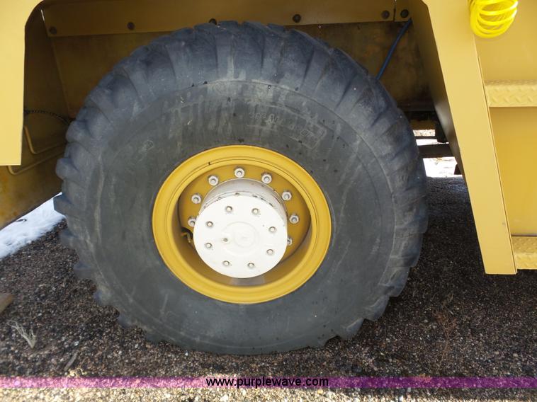 image for item J8811 Drott 1800CC rough terrain crane