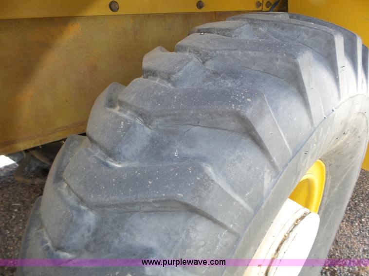 image for item J8811 Drott 1800CC rough terrain crane