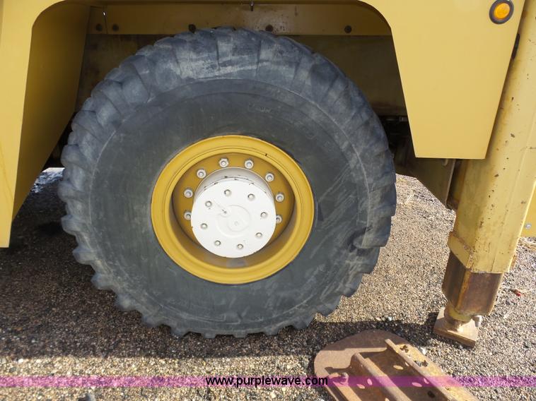 image for item J8811 Drott 1800CC rough terrain crane