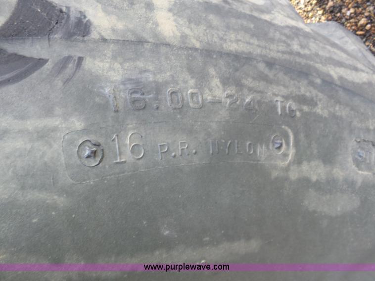 image for item J8811 Drott 1800CC rough terrain crane