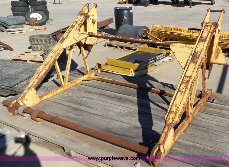 image for item K1262 Dozer cable reel rack