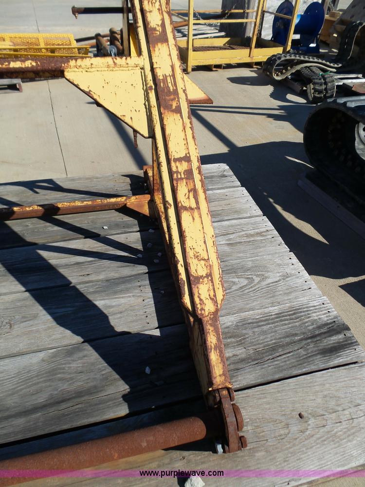 image for item K1262 Dozer cable reel rack