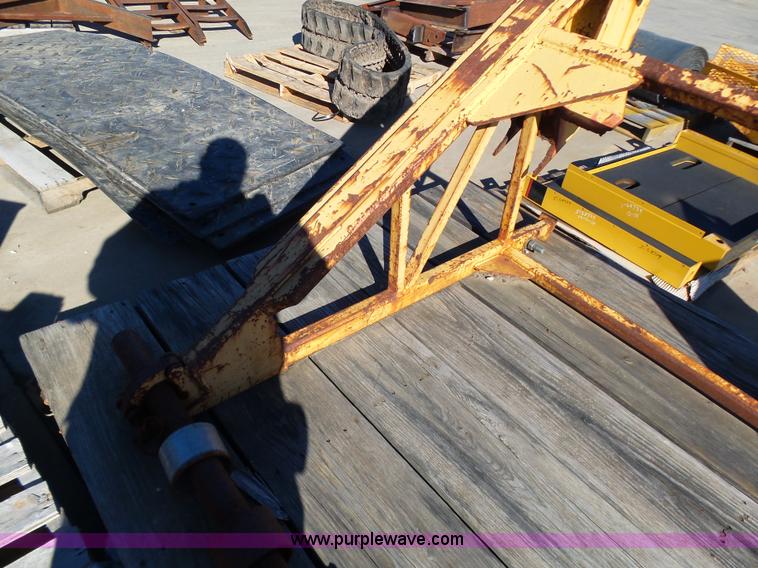 image for item K1262 Dozer cable reel rack