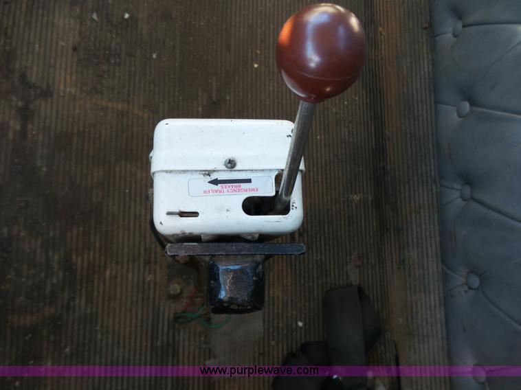 image for item K1263 1999 Western Star 5964SS semi truck