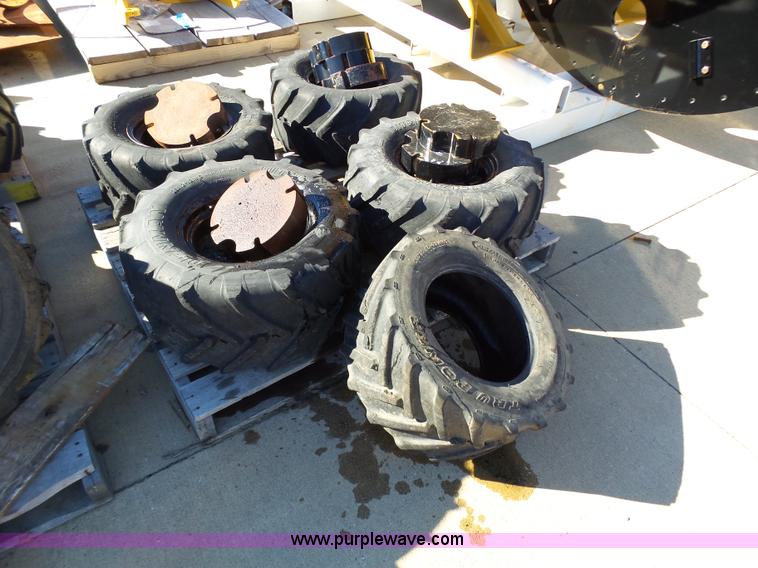 image for item K1266 (5) 26x12.00-12 tires