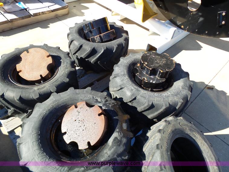 image for item K1266 (5) 26x12.00-12 tires