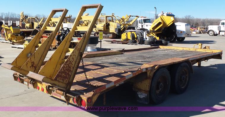 image for item K1267 2003 Butler equipment trailer