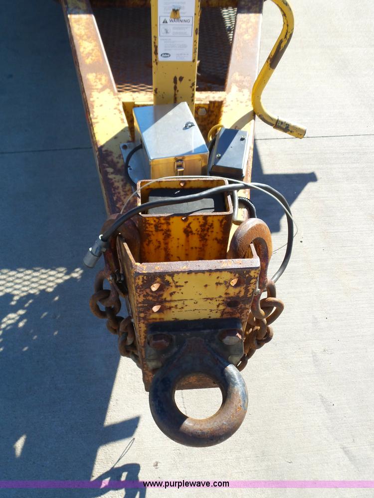 image for item K1267 2003 Butler equipment trailer