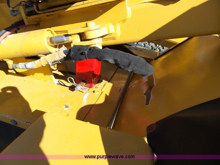 image for item K1276 Vermeer SC252 stump grinder