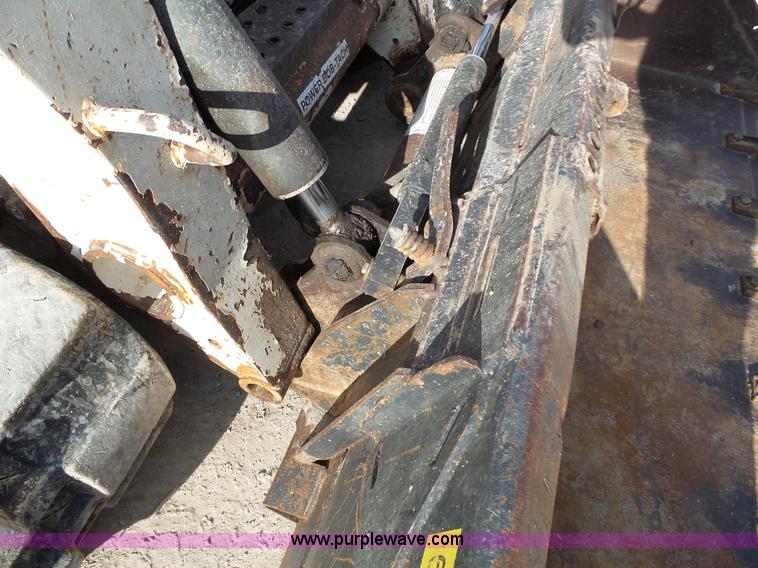 image for item K1281 2007 Bobcat T300 skid steer