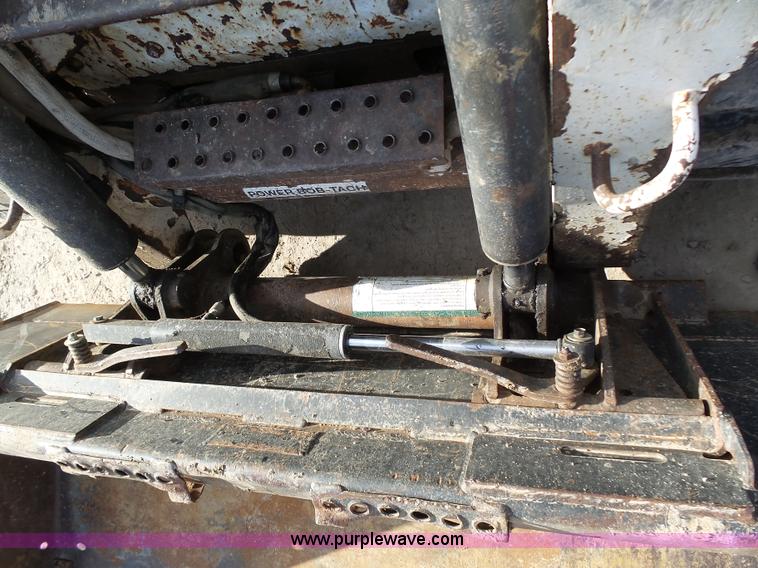 image for item K1281 2007 Bobcat T300 skid steer