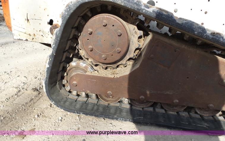 image for item K1281 2007 Bobcat T300 skid steer