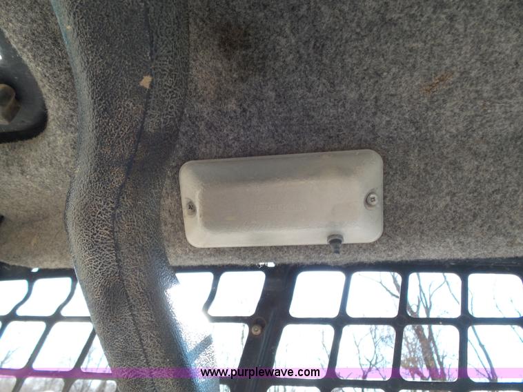 image for item K1281 2007 Bobcat T300 skid steer