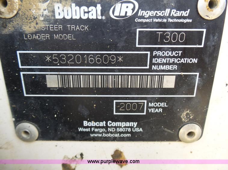 image for item K1281 2007 Bobcat T300 skid steer