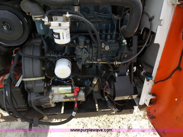 image for item K1281 2007 Bobcat T300 skid steer