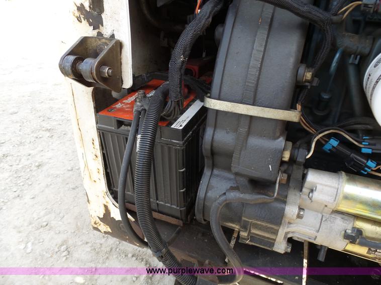 image for item K1281 2007 Bobcat T300 skid steer