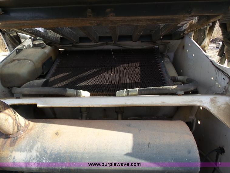 image for item K1281 2007 Bobcat T300 skid steer