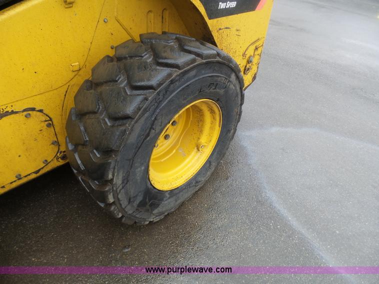 image for item K1282 2008 Caterpillar 262C skid steer