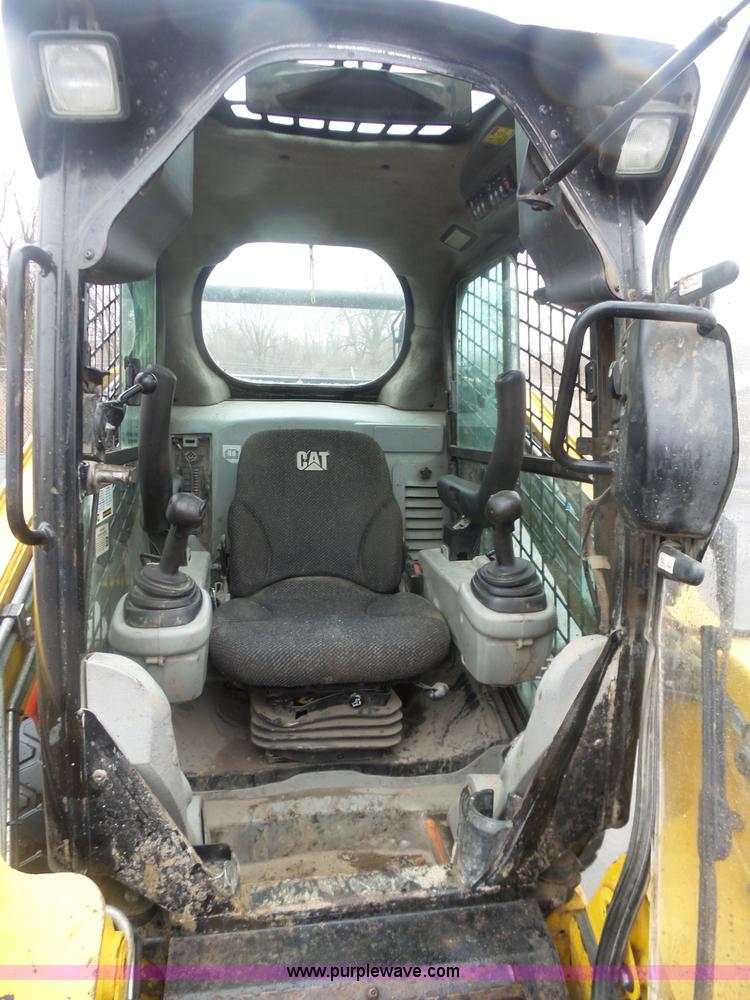 image for item K1282 2008 Caterpillar 262C skid steer