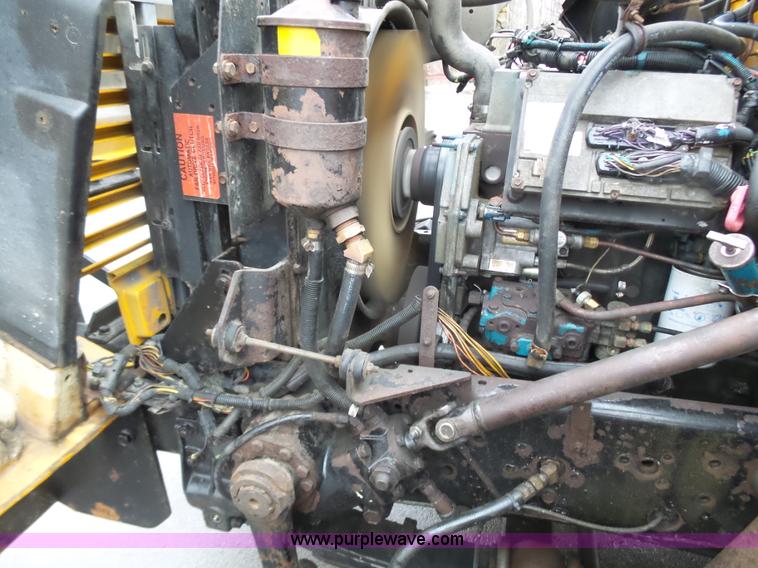 image for item K1283 1999 International 4900 dump truck