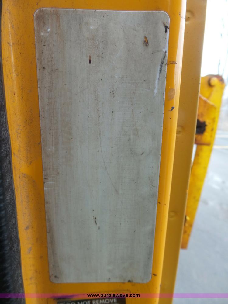 image for item K1283 1999 International 4900 dump truck