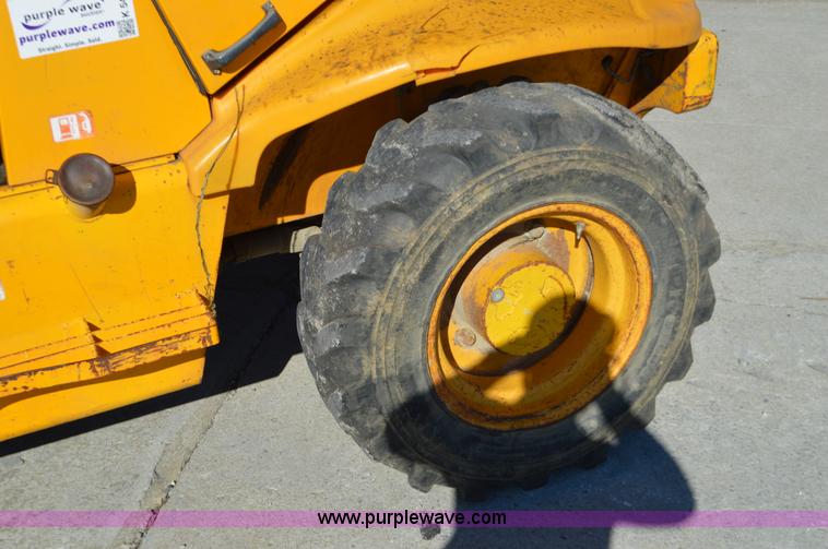 image for item K5451 JCB 520 telehandler